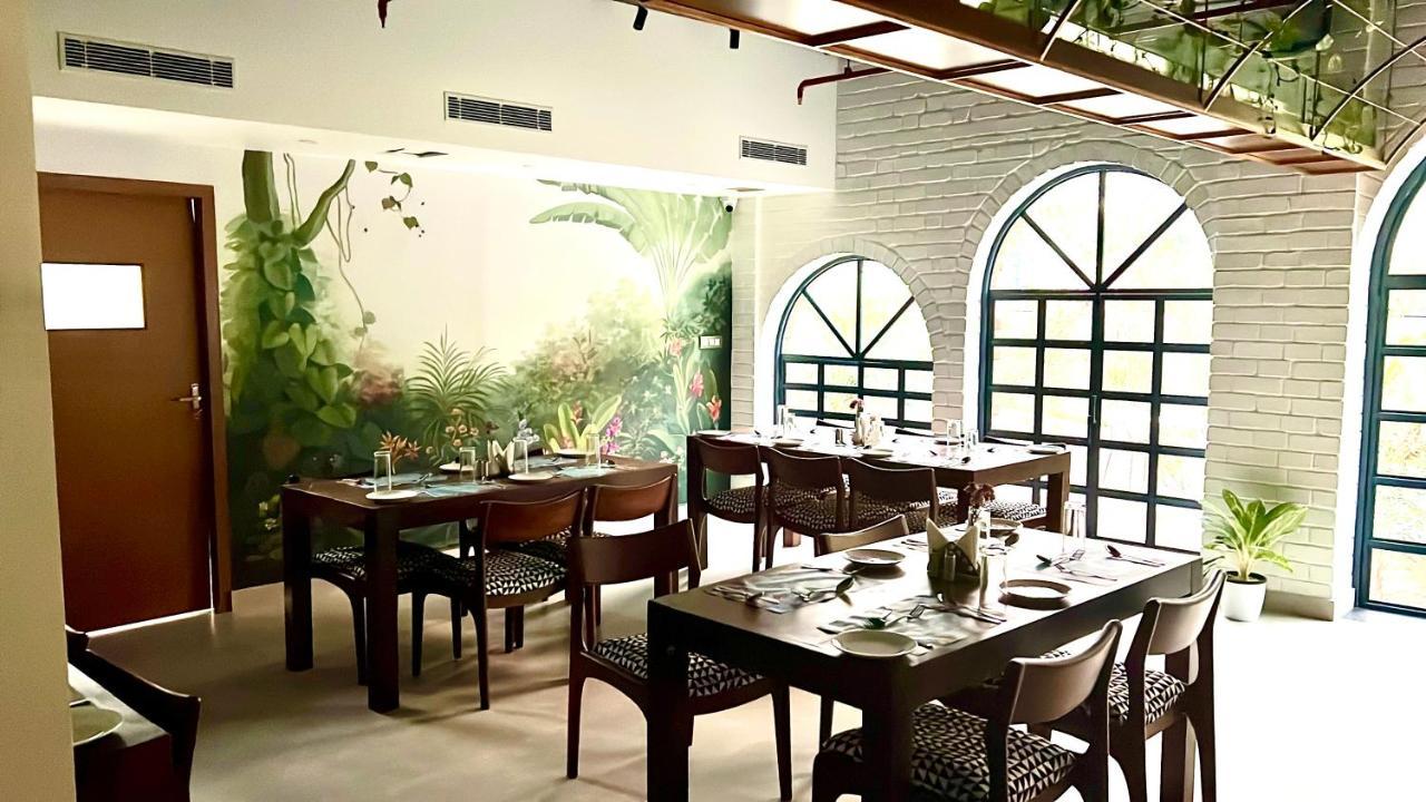 Hotel Seapark Kollam Exterior photo