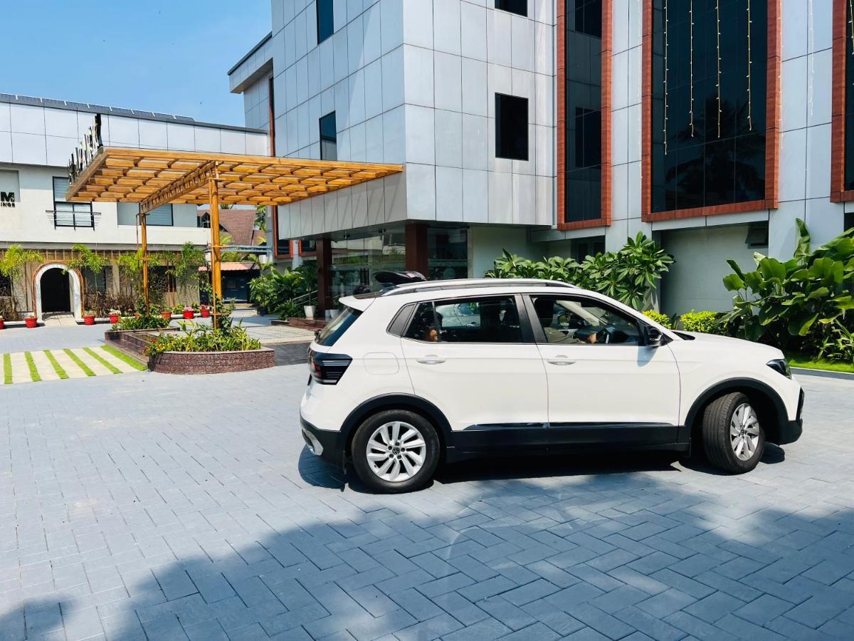 Hotel Seapark Kollam Exterior photo
